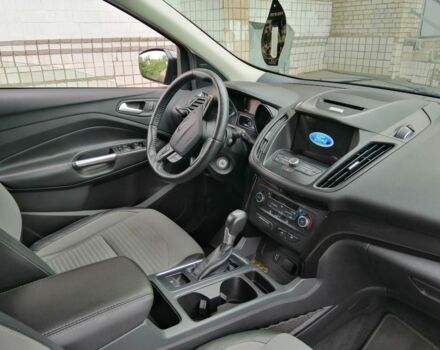 Серый Форд Эскейп, объемом двигателя 1.5 л и пробегом 135 тыс. км за 14200 $, фото 2 на Automoto.ua