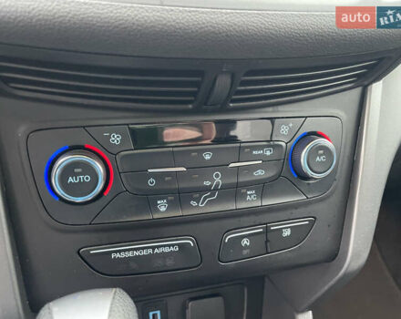 Серый Форд Эскейп, объемом двигателя 1.5 л и пробегом 235 тыс. км за 9550 $, фото 20 на Automoto.ua