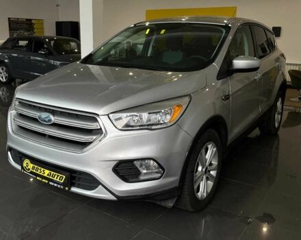 Серый Форд Эскейп, объемом двигателя 1.5 л и пробегом 130 тыс. км за 12650 $, фото 2 на Automoto.ua