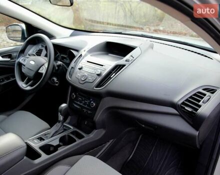 Сірий Форд Ескейп, об'ємом двигуна 2 л та пробігом 137 тис. км за 12900 $, фото 36 на Automoto.ua