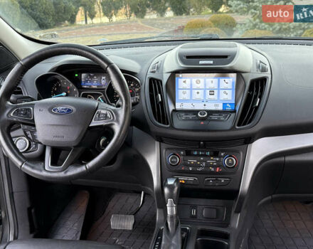 Серый Форд Эскейп, объемом двигателя 1.5 л и пробегом 176 тыс. км за 11999 $, фото 58 на Automoto.ua