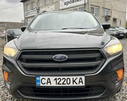 Серый Форд Эскейп, объемом двигателя 2.5 л и пробегом 171 тыс. км за 11950 $, фото 2 на Automoto.ua