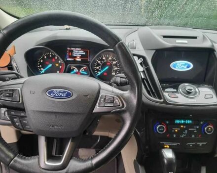 Серый Форд Эскейп, объемом двигателя 2 л и пробегом 123 тыс. км за 9800 $, фото 15 на Automoto.ua