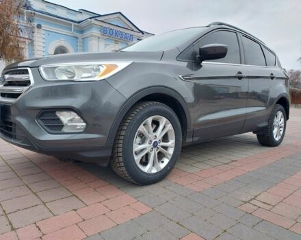 Сірий Форд Ескейп, об'ємом двигуна 1.5 л та пробігом 131 тис. км за 11950 $, фото 1 на Automoto.ua