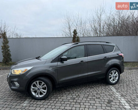 Серый Форд Эскейп, объемом двигателя 1.5 л и пробегом 155 тыс. км за 15500 $, фото 6 на Automoto.ua
