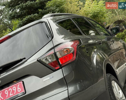 Серый Форд Эскейп, объемом двигателя 1.5 л и пробегом 176 тыс. км за 12850 $, фото 34 на Automoto.ua