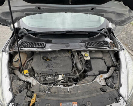 Сірий Форд Ескейп, об'ємом двигуна 1.5 л та пробігом 163 тис. км за 13000 $, фото 21 на Automoto.ua