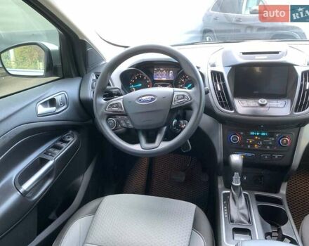 Серый Форд Эскейп, объемом двигателя 1.5 л и пробегом 118 тыс. км за 14690 $, фото 29 на Automoto.ua