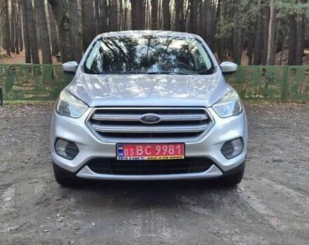 Сірий Форд Ескейп, об'ємом двигуна 1.5 л та пробігом 226 тис. км за 10300 $, фото 3 на Automoto.ua