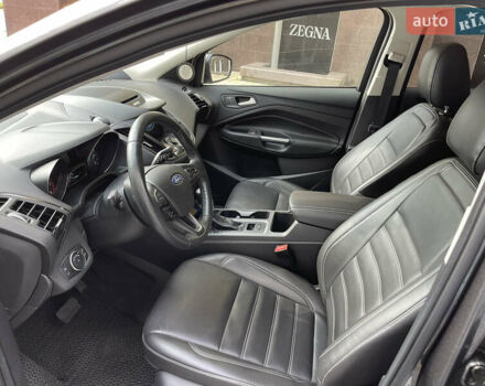 Серый Форд Эскейп, объемом двигателя 2 л и пробегом 86 тыс. км за 16500 $, фото 16 на Automoto.ua