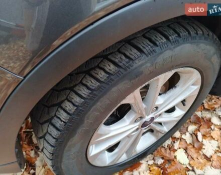 Сірий Форд Ескейп, об'ємом двигуна 1.5 л та пробігом 197 тис. км за 12300 $, фото 5 на Automoto.ua