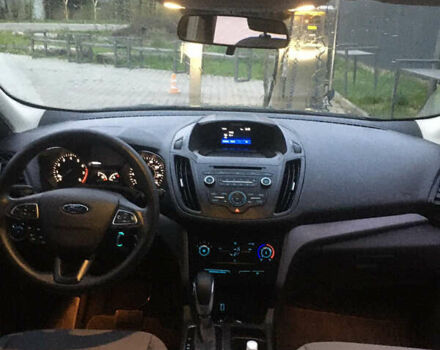 Сірий Форд Ескейп, об'ємом двигуна 2.49 л та пробігом 113 тис. км за 12500 $, фото 2 на Automoto.ua