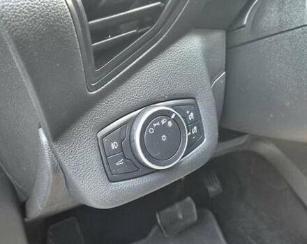 Сірий Форд Ескейп, об'ємом двигуна 1.5 л та пробігом 226 тис. км за 10300 $, фото 19 на Automoto.ua