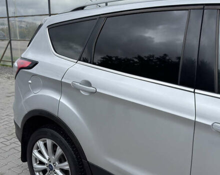 Сірий Форд Ескейп, об'ємом двигуна 1.5 л та пробігом 163 тис. км за 13000 $, фото 8 на Automoto.ua