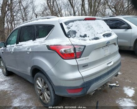 Сірий Форд Ескейп, об'ємом двигуна 2 л та пробігом 174 тис. км за 9750 $, фото 3 на Automoto.ua