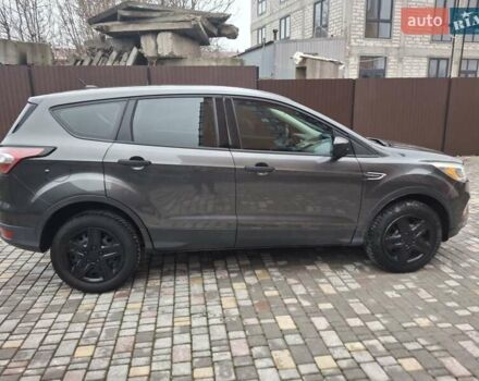 Серый Форд Эскейп, объемом двигателя 2.5 л и пробегом 237 тыс. км за 12700 $, фото 5 на Automoto.ua