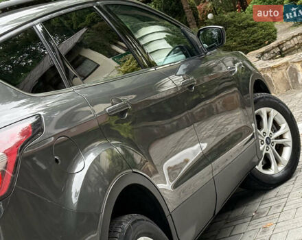 Серый Форд Эскейп, объемом двигателя 1.5 л и пробегом 176 тыс. км за 12850 $, фото 33 на Automoto.ua