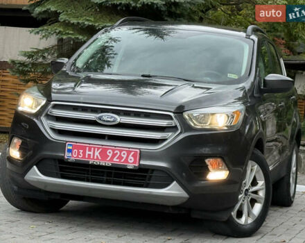 Серый Форд Эскейп, объемом двигателя 1.5 л и пробегом 176 тыс. км за 12850 $, фото 12 на Automoto.ua