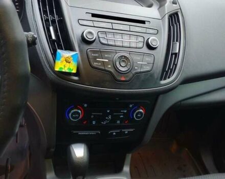 Сірий Форд Ескейп, об'ємом двигуна 1.5 л та пробігом 197 тис. км за 12300 $, фото 4 на Automoto.ua