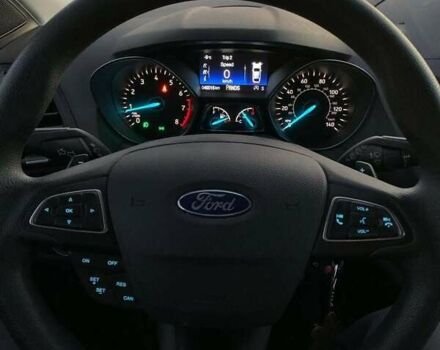 Серый Форд Эскейп, объемом двигателя 2 л и пробегом 80 тыс. км за 12000 $, фото 4 на Automoto.ua