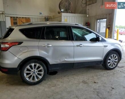 Сірий Форд Ескейп, об'ємом двигуна 2 л та пробігом 43 тис. км за 2900 $, фото 2 на Automoto.ua