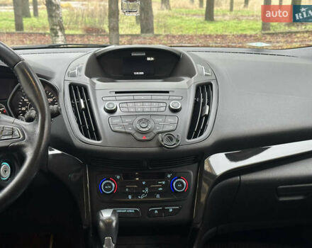 Серый Форд Эскейп, объемом двигателя 1.5 л и пробегом 102 тыс. км за 11500 $, фото 30 на Automoto.ua