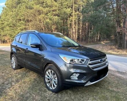 Серый Форд Эскейп, объемом двигателя 0 л и пробегом 82 тыс. км за 9600 $, фото 4 на Automoto.ua