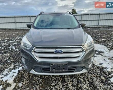 Серый Форд Эскейп, объемом двигателя 1.5 л и пробегом 127 тыс. км за 2000 $, фото 4 на Automoto.ua