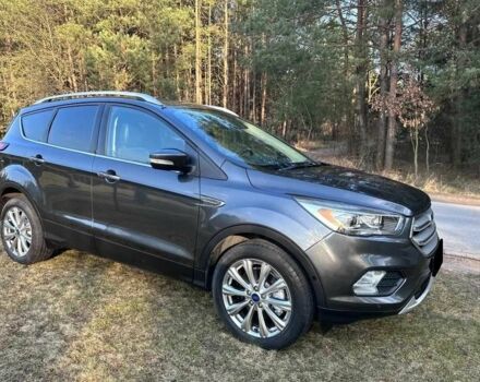 Серый Форд Эскейп, объемом двигателя 0 л и пробегом 82 тыс. км за 9600 $, фото 5 на Automoto.ua