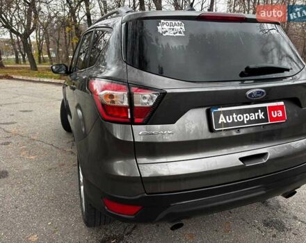 Серый Форд Эскейп, объемом двигателя 1.5 л и пробегом 104 тыс. км за 12530 $, фото 12 на Automoto.ua