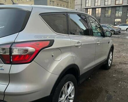Серый Форд Эскейп, объемом двигателя 1.5 л и пробегом 190 тыс. км за 10700 $, фото 18 на Automoto.ua