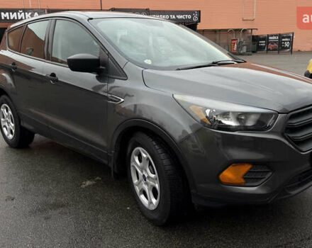 Серый Форд Эскейп, объемом двигателя 2.5 л и пробегом 118 тыс. км за 14600 $, фото 4 на Automoto.ua