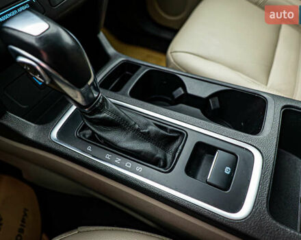 Серый Форд Эскейп, объемом двигателя 1.5 л и пробегом 106 тыс. км за 15261 $, фото 16 на Automoto.ua