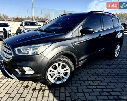 Серый Форд Эскейп, объемом двигателя 1.5 л и пробегом 143 тыс. км за 10999 $, фото 5 на Automoto.ua