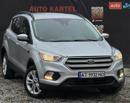 Сірий Форд Ескейп, об'ємом двигуна 1.5 л та пробігом 130 тис. км за 11499 $, фото 6 на Automoto.ua