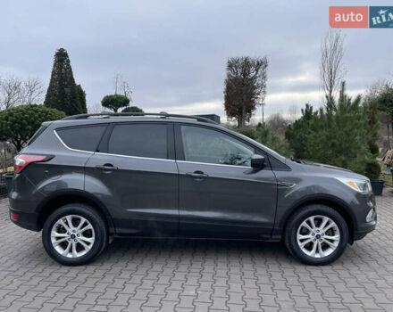 Сірий Форд Ескейп, об'ємом двигуна 1.5 л та пробігом 82 тис. км за 11999 $, фото 8 на Automoto.ua