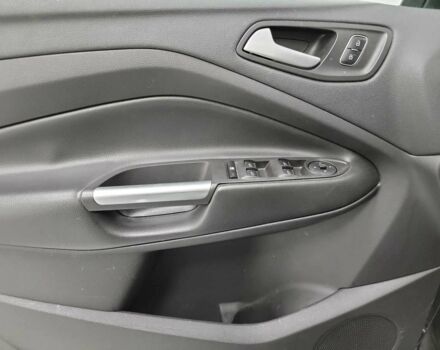 Серый Форд Эскейп, объемом двигателя 1.5 л и пробегом 135 тыс. км за 12300 $, фото 7 на Automoto.ua