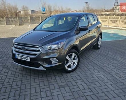 Форд Эскейп 2018 в Запорожье на Automoto.ua Серый Форд Эскейп, объемом двигателя 2.5 л и пробегом 82 тыс. км за 13100 $, фото 6 на Automoto.ua