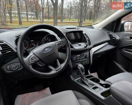 Серый Форд Эскейп, объемом двигателя 1.5 л и пробегом 104 тыс. км за 12530 $, фото 14 на Automoto.ua