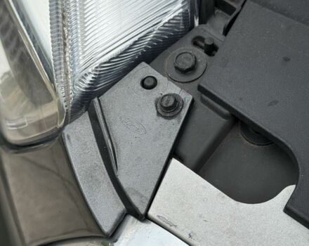 Сірий Форд Ескейп, об'ємом двигуна 1.5 л та пробігом 159 тис. км за 11500 $, фото 17 на Automoto.ua