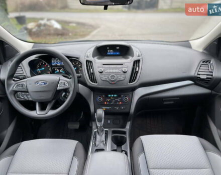 Сірий Форд Ескейп, об'ємом двигуна 1.5 л та пробігом 82 тис. км за 11999 $, фото 18 на Automoto.ua