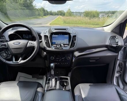 Серый Форд Эскейп, объемом двигателя 2 л и пробегом 45 тыс. км за 8500 $, фото 9 на Automoto.ua