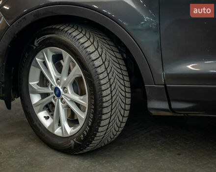 Серый Форд Эскейп, объемом двигателя 1.5 л и пробегом 106 тыс. км за 15261 $, фото 8 на Automoto.ua