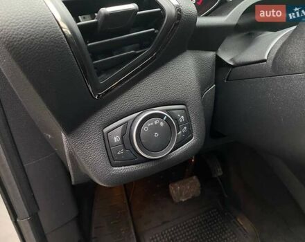 Серый Форд Эскейп, объемом двигателя 1.5 л и пробегом 71 тыс. км за 14600 $, фото 12 на Automoto.ua