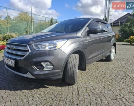 Серый Форд Эскейп, объемом двигателя 1.5 л и пробегом 195 тыс. км за 12700 $, фото 7 на Automoto.ua