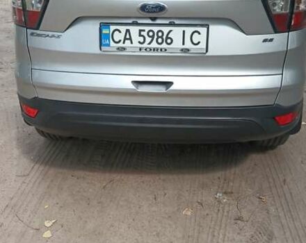 Форд Ескейп 2018 у Черкасах на Automoto.ua Сірий Форд Ескейп, об'ємом двигуна 2.5 л та пробігом 115 тис. км за 15000 $, фото 4 на Automoto.ua