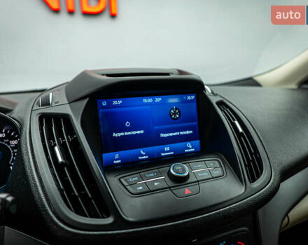 Серый Форд Эскейп, объемом двигателя 1.5 л и пробегом 106 тыс. км за 15261 $, фото 13 на Automoto.ua