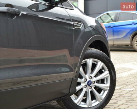 Сірий Форд Ескейп, об'ємом двигуна 2 л та пробігом 130 тис. км за 14799 $, фото 72 на Automoto.ua