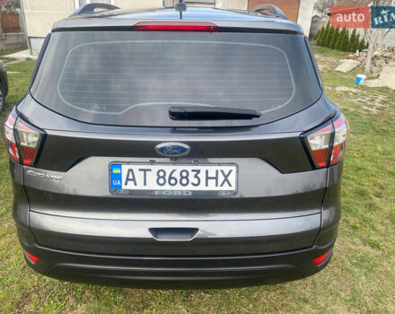 Сірий Форд Ескейп, об'ємом двигуна 2.49 л та пробігом 98 тис. км за 14500 $, фото 7 на Automoto.ua