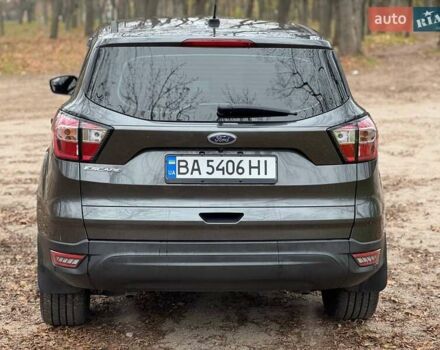 Сірий Форд Ескейп, об'ємом двигуна 2.5 л та пробігом 69 тис. км за 13900 $, фото 5 на Automoto.ua